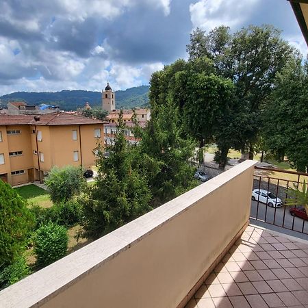 Appartamento Ampio E Luminoso Camaiore Exterior foto